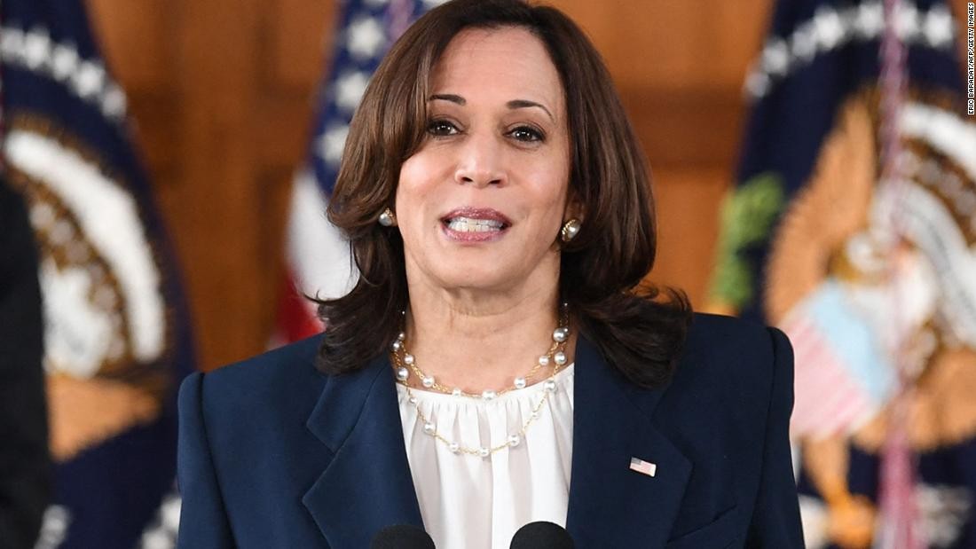Kamala Harris llama al Senado a aprobar ley para dar ciudadanía a “dreamers” Kamala Harris llama al Senado a aprobar ley para dar ciudadanía a “dreamers”