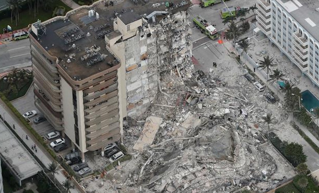 Con más de 150 desaparecidos en el colapso de un condominio, ‘todavía tenemos esperanza’, dicen los funcionarios