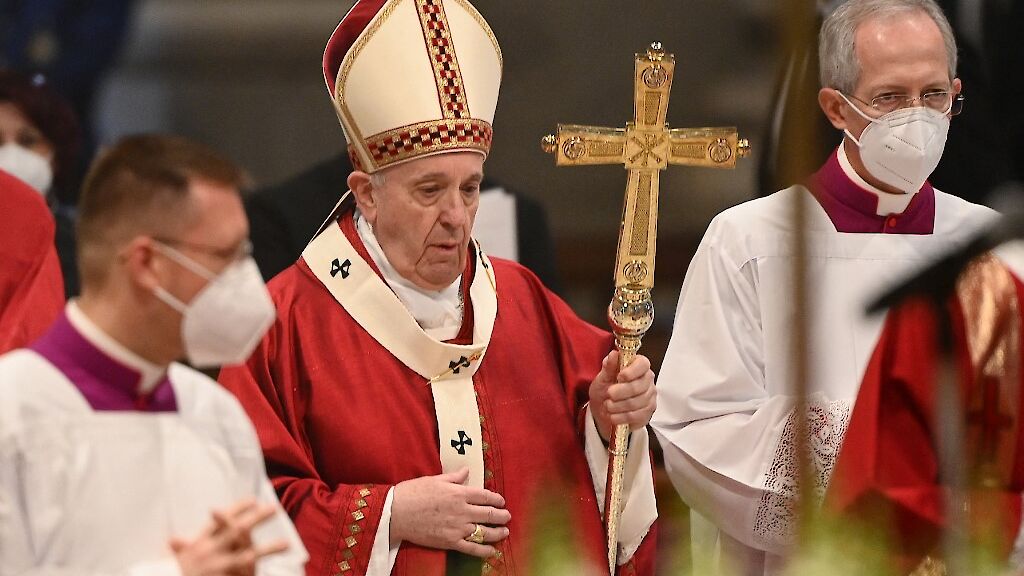 El Vaticano introduce el delito de pedofilia en el Código de Derecho Canónico El Vaticano introduce el delito de pedofilia en el Código de Derecho Canónico