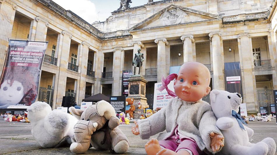 Colombia aprueba cadena perpetua contra violadores de niños Colombia aprueba cadena perpetua contra violadores de niños