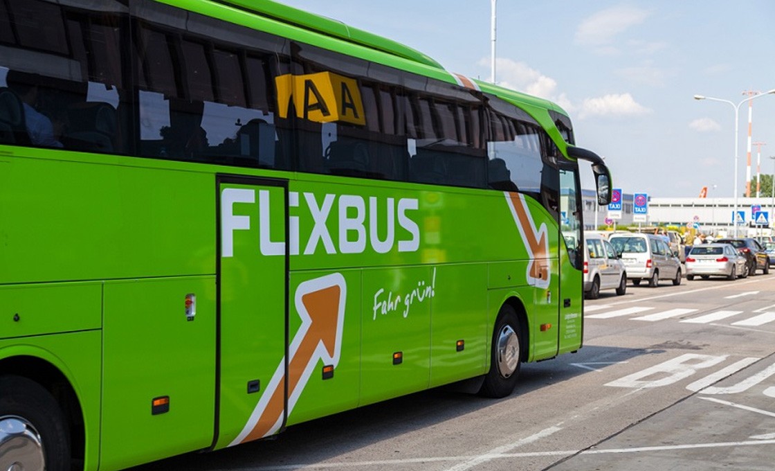 FlixBus un nuevo servicio de autobús en la ciudad FlixBus un nuevo servicio de autobús en la ciudad