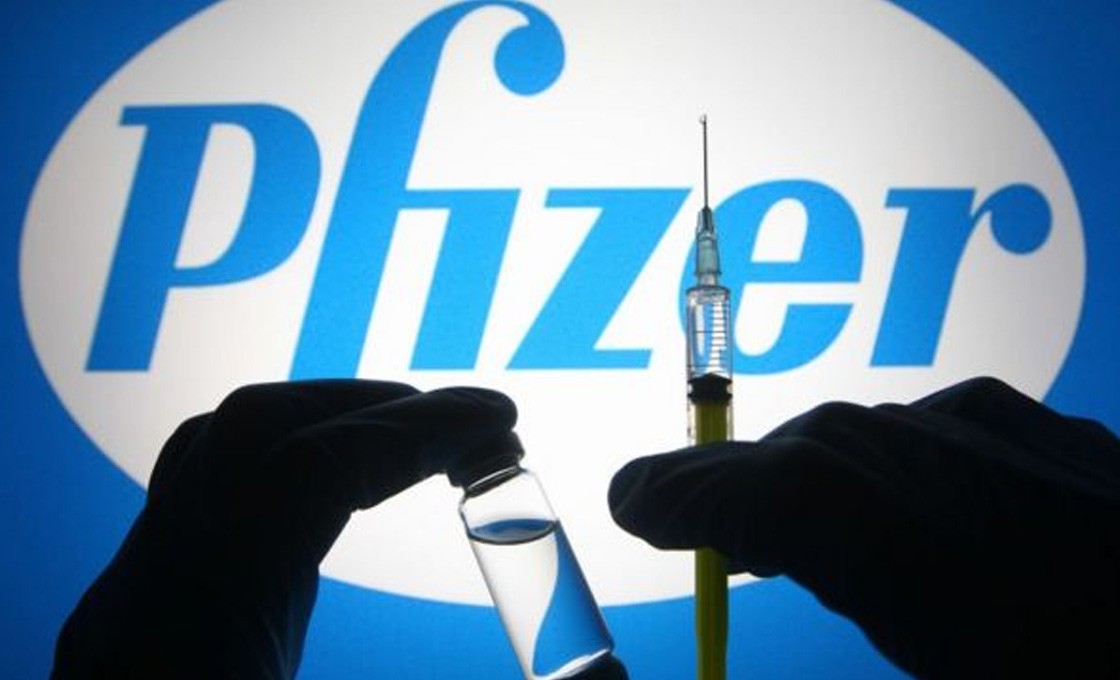 La clínica de Jacksonville comienza los ensayos de refuerzo de la vacuna Pfizer La clínica de Jacksonville comienza los ensayos de refuerzo de la vacuna Pfizer
