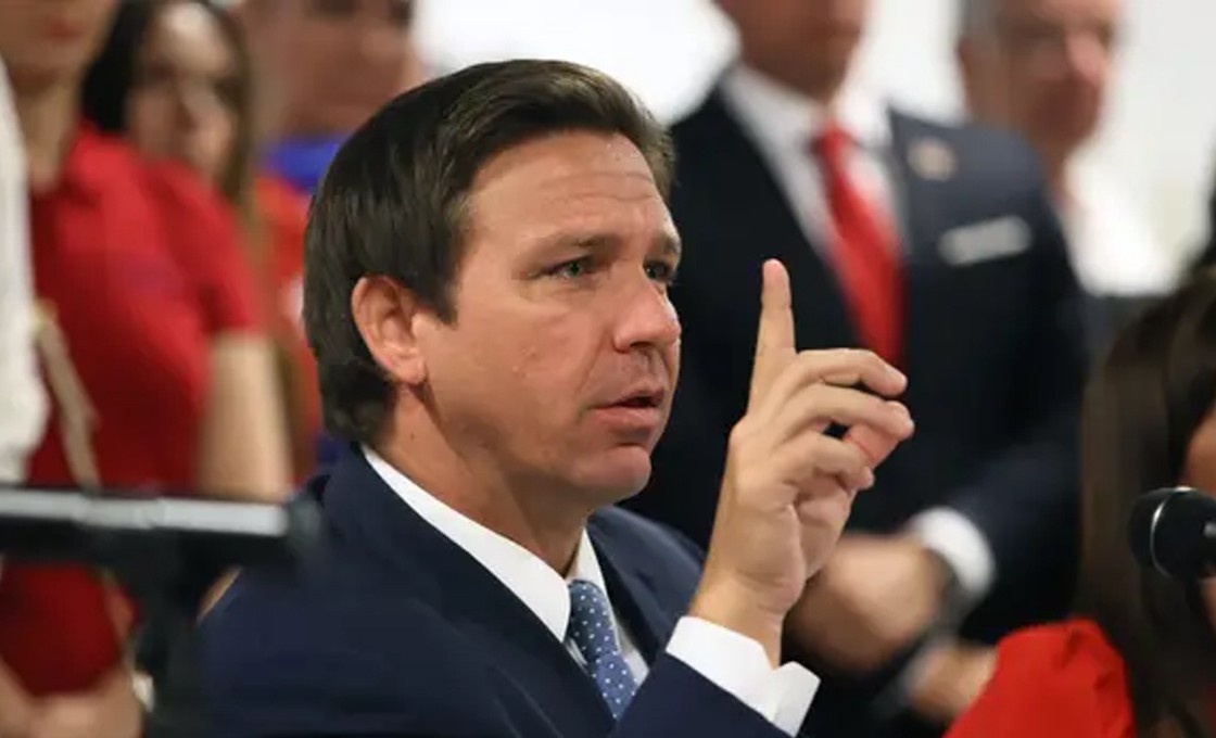 DeSantis hace un llamado a los floridanos para que busquen tratamientos con anticuerpos monoclonales para tratar el COVID-19