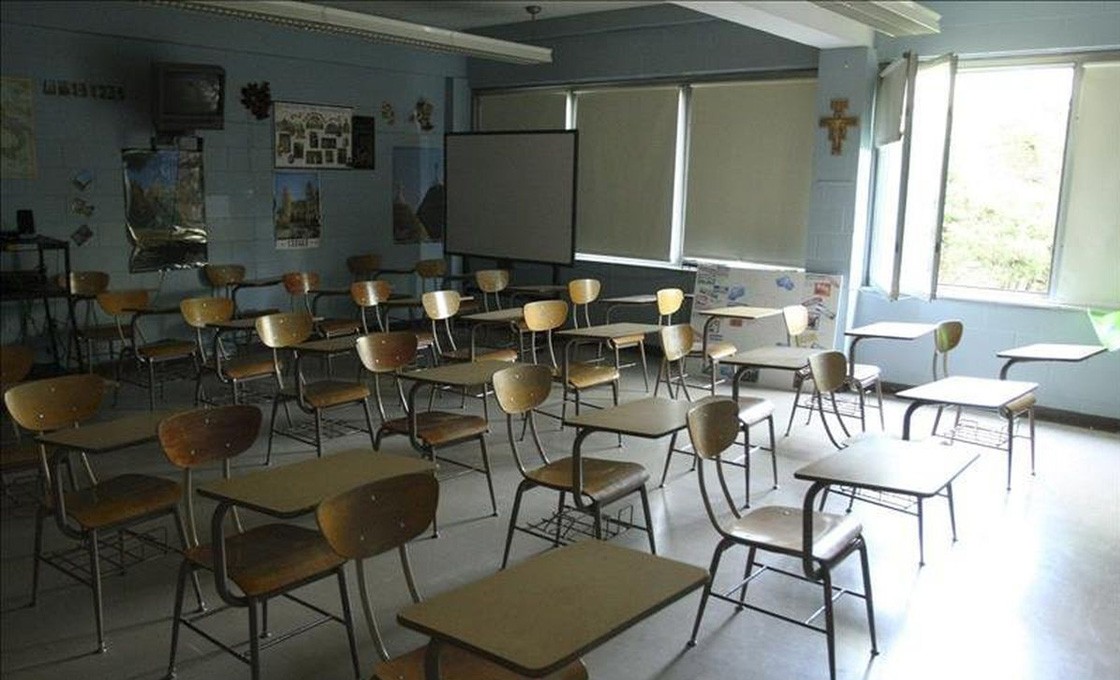 Los maestros del condado de Clay tendrán licencia paga COVID este semestre