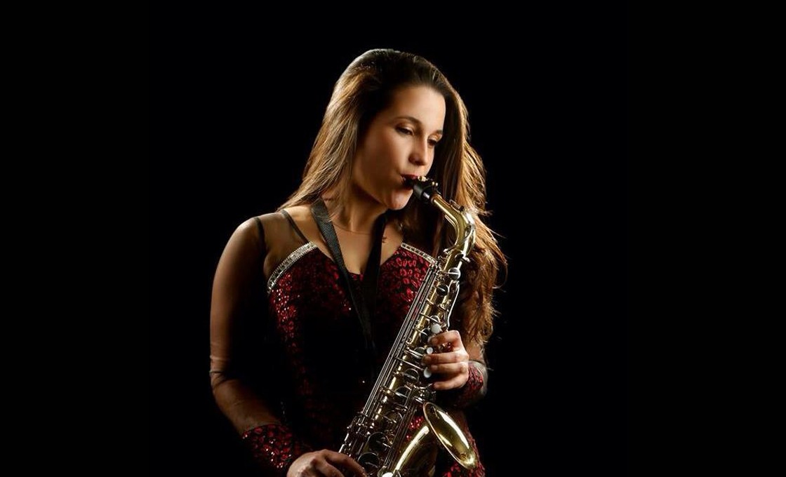 Mauren Delgado, una artista que camina hacia el éxito musical