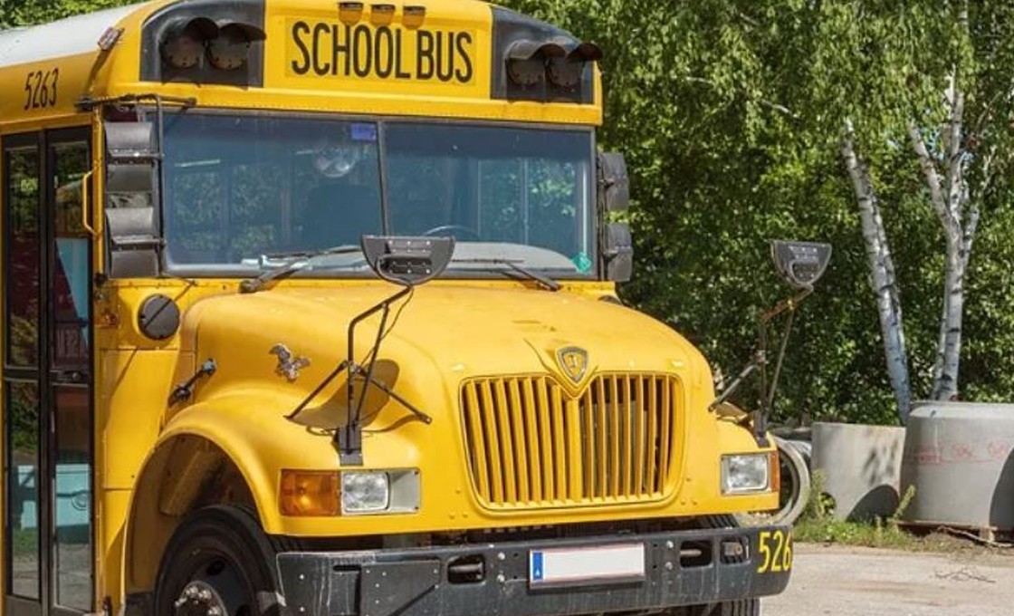 Autobús escolar del condado de Clay involucrado en accidente, ningún niño resultó herido