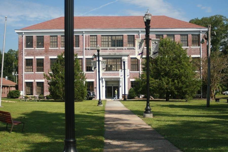 Policía de Jacksonville investiga amenaza de bomba en la Universidad Edward Waters