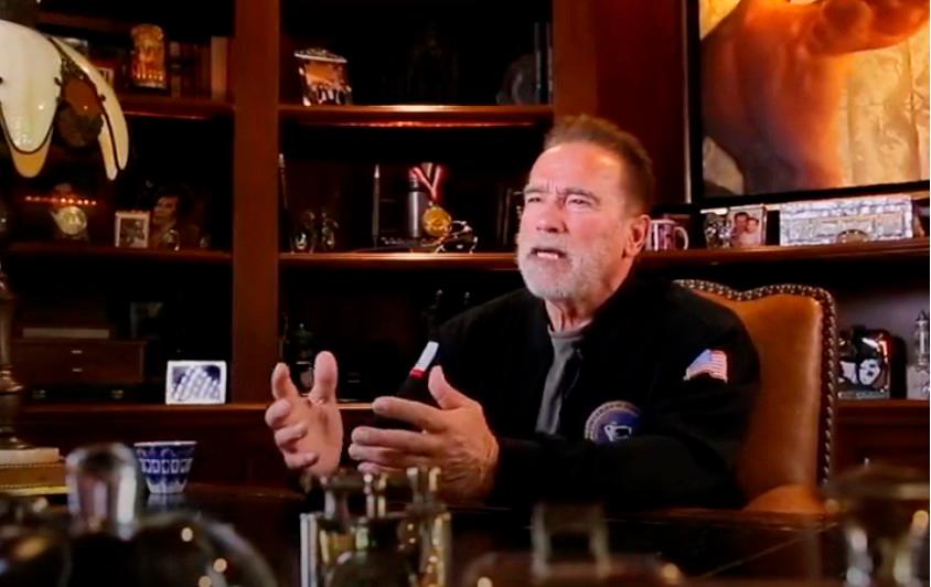 Arnold Schwarzenegger envía emotivo mensaje a los rusos y un fuerte reclamo a Putin Arnold Schwarzenegger envía emotivo mensaje a los rusos y un fuerte reclamo a Putin