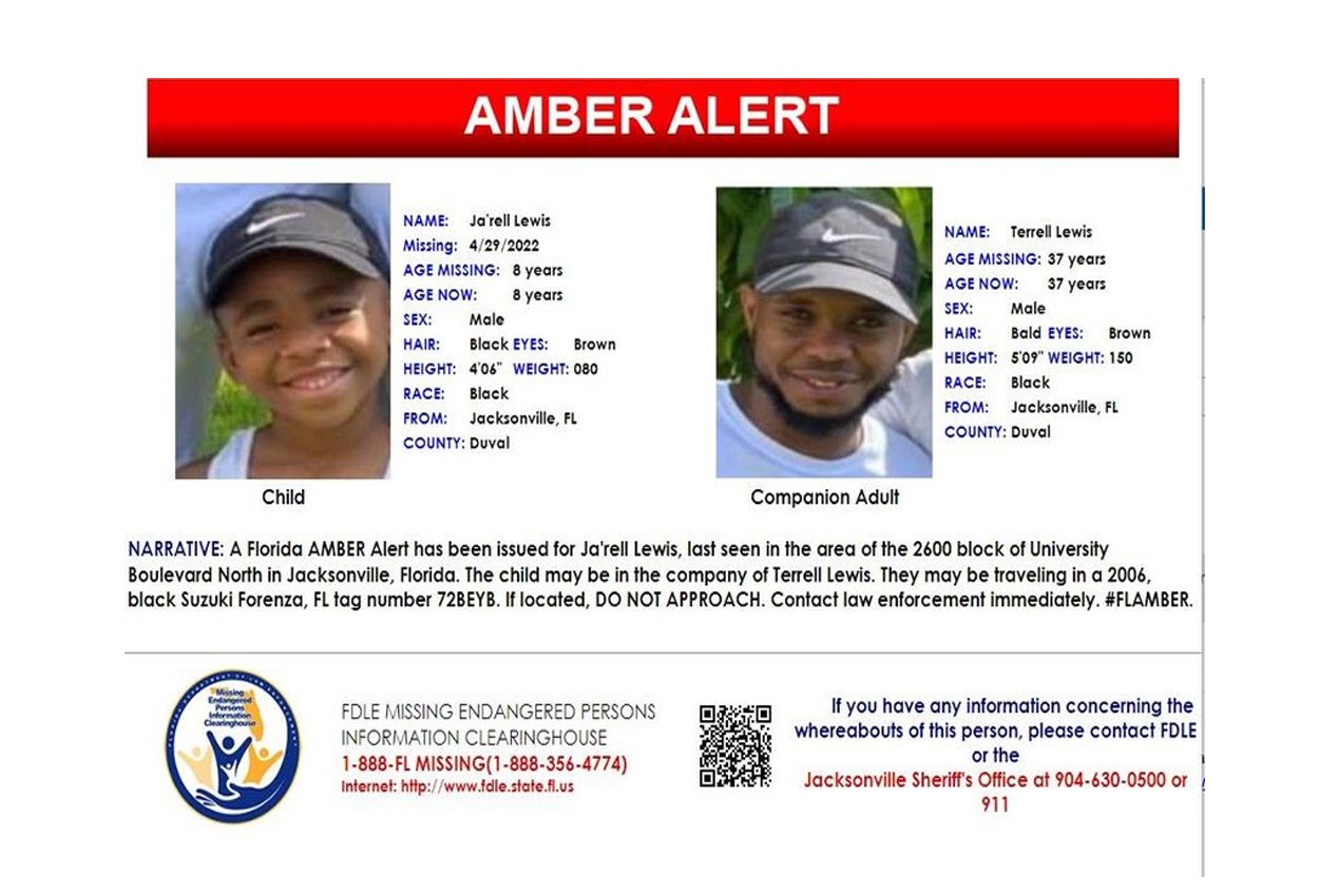 Alerta Amber emitida por un niño de 8 años visto por última vez en el mismo lugar del triple homicidio de Arlington Alerta Amber emitida por un niño de 8 años visto por última vez en el mismo lugar del triple homicidio de Arlington