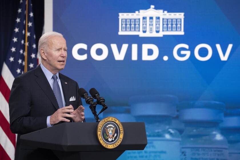 Juez federal impide temporalmente que la administración de Biden ponga fin al Título 42