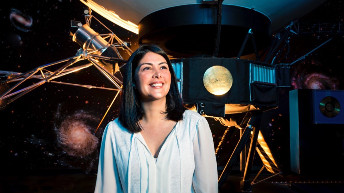 Diana Trujillo será la primera mujer latina en liderar el programa de la Nasa para regresar a la Luna Diana Trujillo será la primera mujer latina en liderar el programa de la Nasa para regresar a la Luna