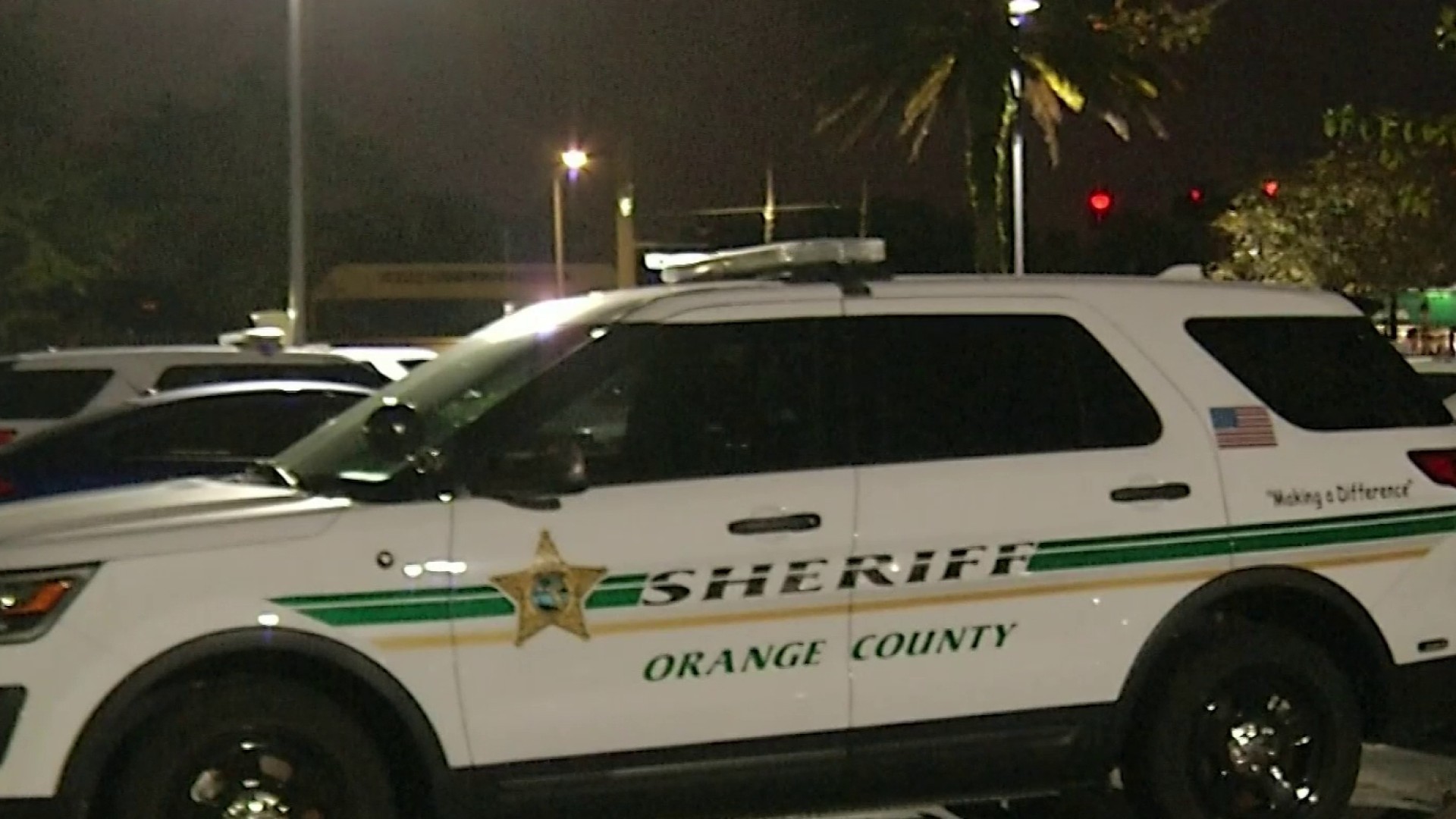 Un niño de 2 años mata a su padre de un disparo accidental en Orlando Florida