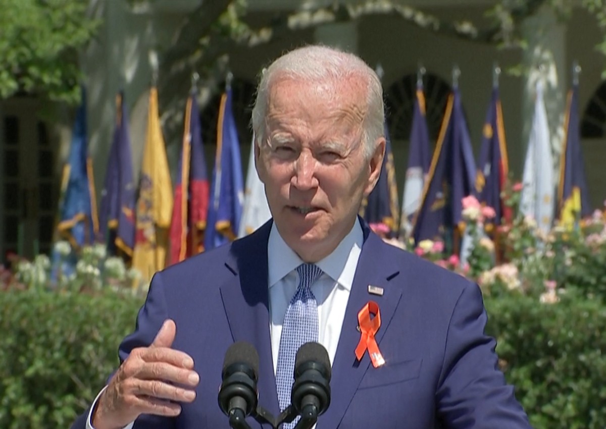 El presidente Biden celebra la nueva legislación bipartidista sobre armas de fuego El presidente Biden celebra la nueva legislación bipartidista sobre armas de fuego
