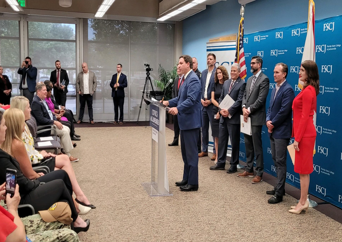 El gobernador DeSantis otorga .5 millones para la creación de una academia de educación cívica en Florida State College en Jacksonville