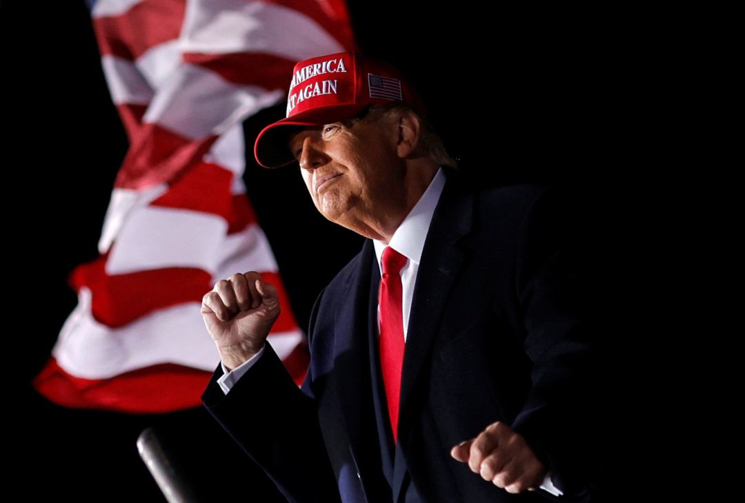 Trump insinúa que se presentará a las elecciones presidenciales de 2024