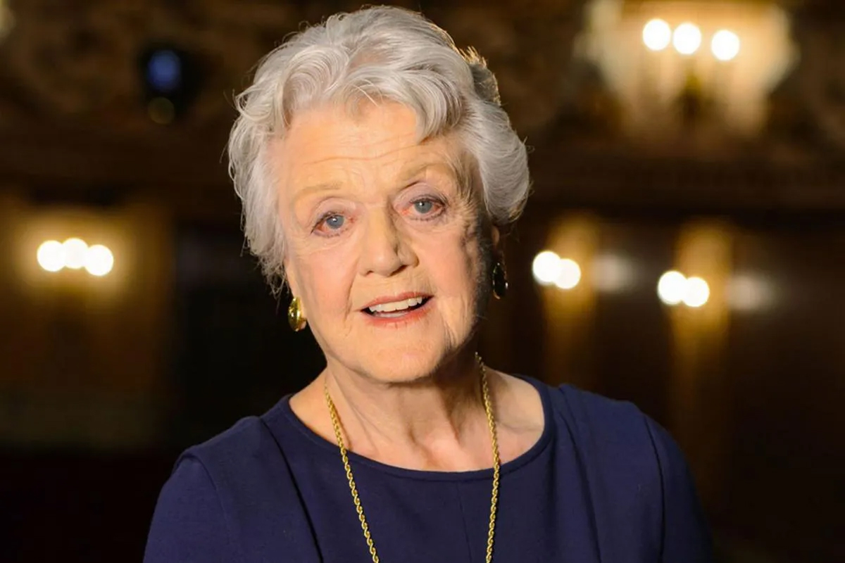 Muere la actriz Angela Lansbury a los 96 años conocida por su papel en ‘Se ha escrito un crimen’ Muere la actriz Angela Lansbury a los 96 años conocida por su papel en ‘Se ha escrito un crimen’