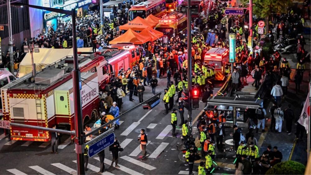 Una estampida durante una fiesta en Halloween en el centro de Seúl deja al menos 59 muertos y 150 heridos
