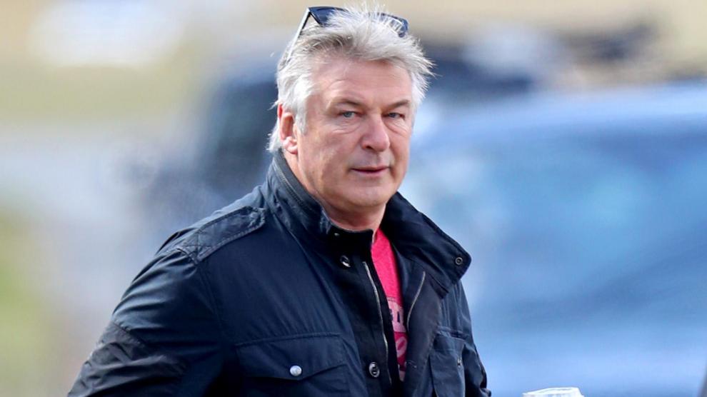 Acusan a Alec Baldwin de homicidio involuntario por el tiroteo mortal en el rodaje de ‘Rust’