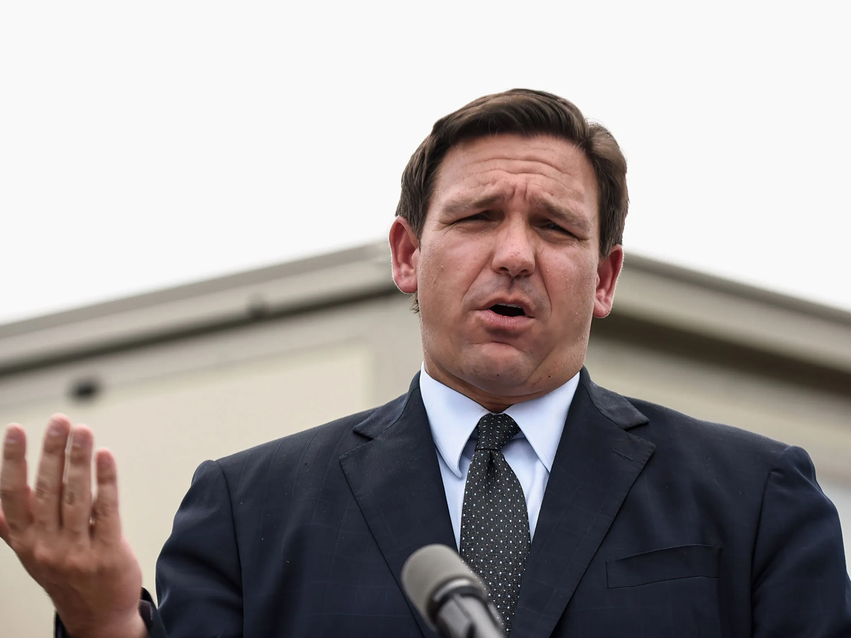 El gobernador de Florida propone una legislación para otorgar cadena perpetua y posible pena de muerte a violadores de niños El gobernador de Florida propone una legislación para otorgar cadena perpetua y posible pena de muerte a violadores de niños