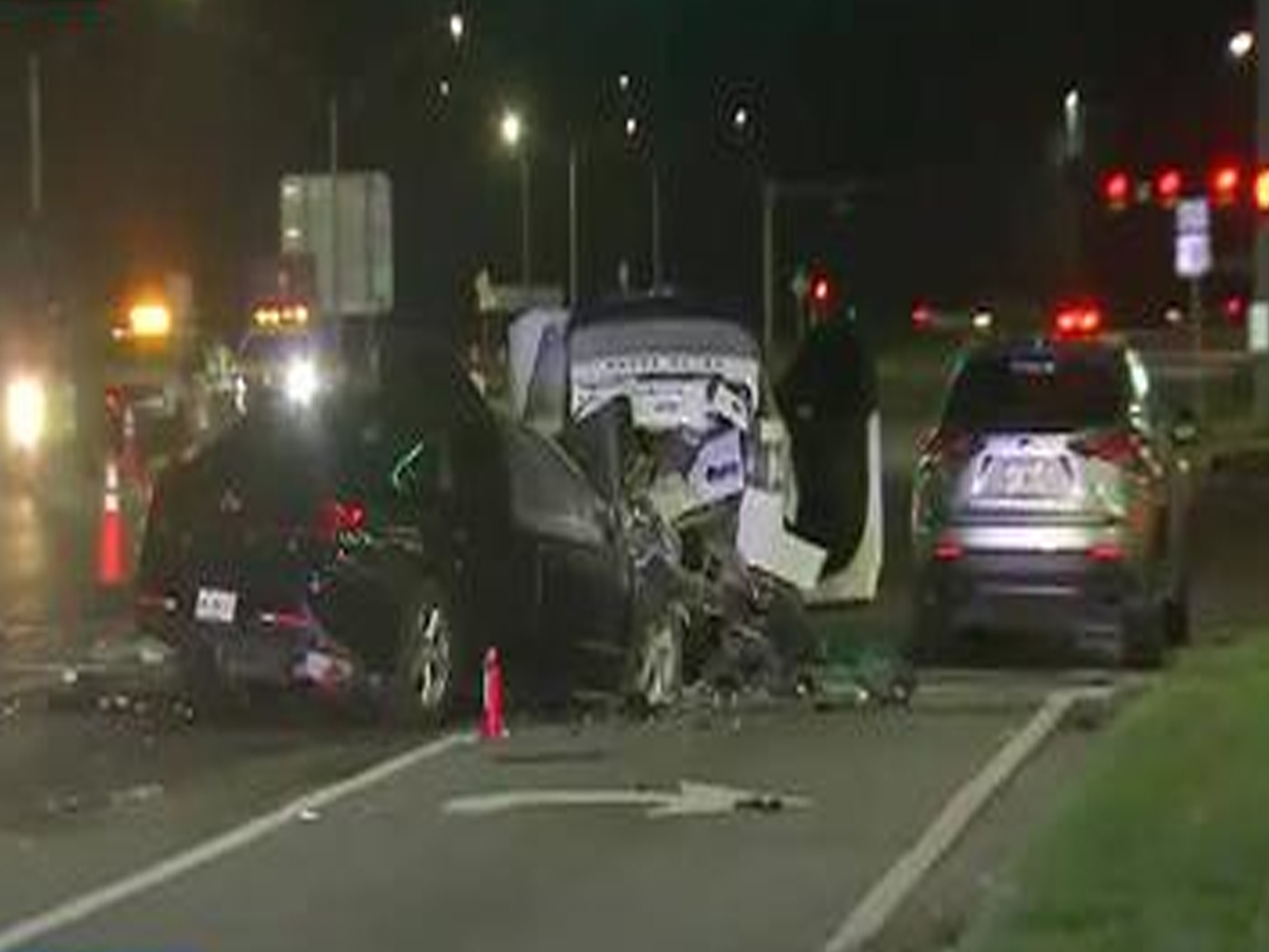Accidente automovilístico en James Turner Butler Boulevard deja un niño fallecido y un hombre en estado crítico