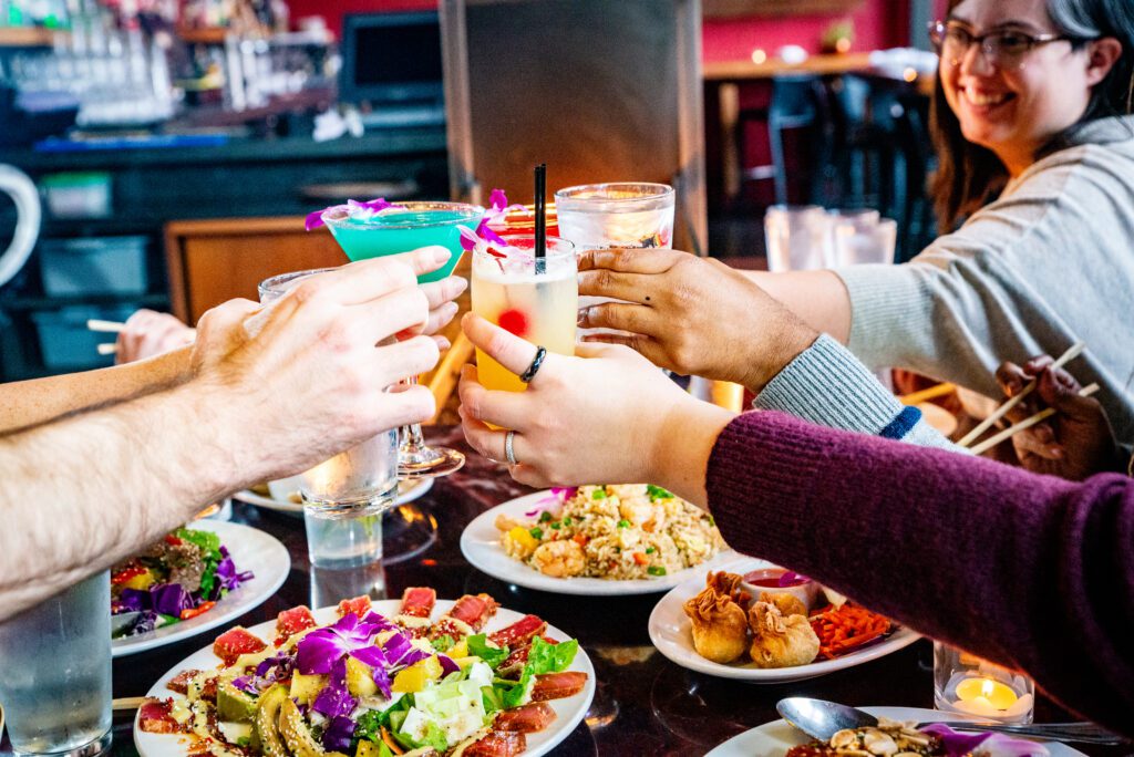  18.ª edición anual de Dining Out for Life!! Restaurantes de Jacksonville recaudan ganancias para la lucha contra el VIH y SIDA