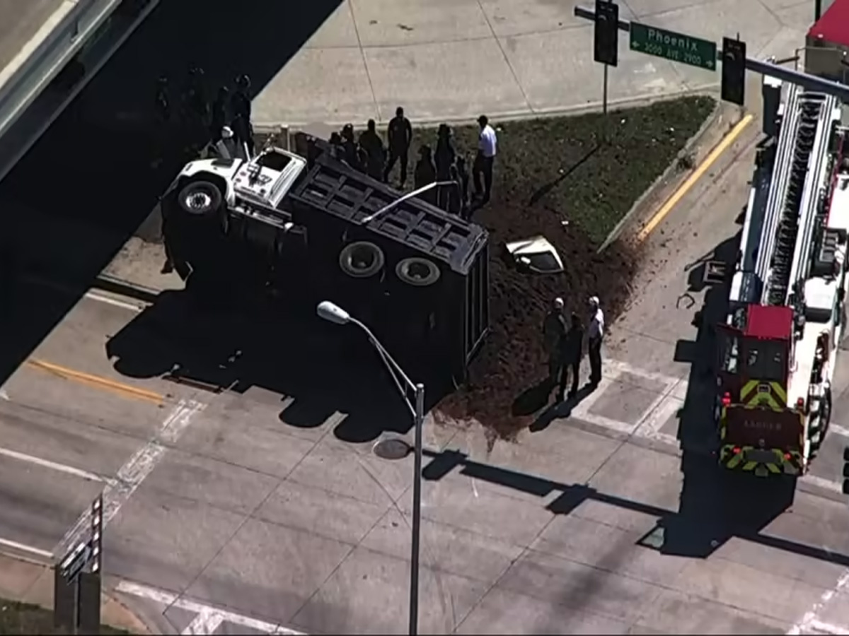 Accidente en la intersección de MLK Parkway y Phoenix Avenue deja 1 muerto al caer camión volquete sobre camioneta pick-up