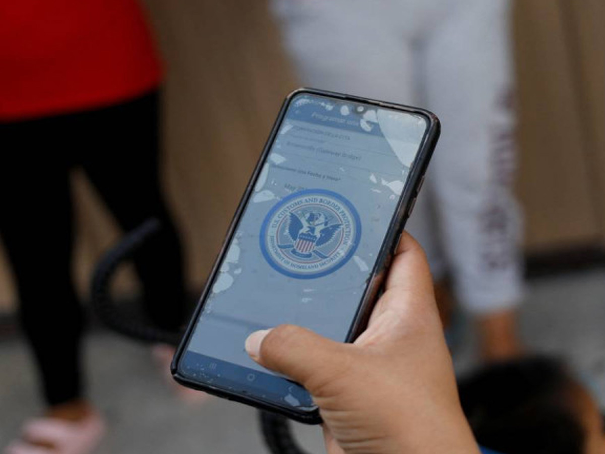 Texas demanda al gobierno federal de Estados Unidos contra el uso de la aplicación CBP One Texas demanda al gobierno federal de Estados Unidos contra el uso de la aplicación CBP One