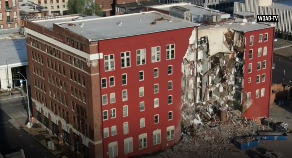Se derrumbó parcialmente edificio de apartamentos en Iowa Se derrumbó parcialmente edificio de apartamentos en Iowa