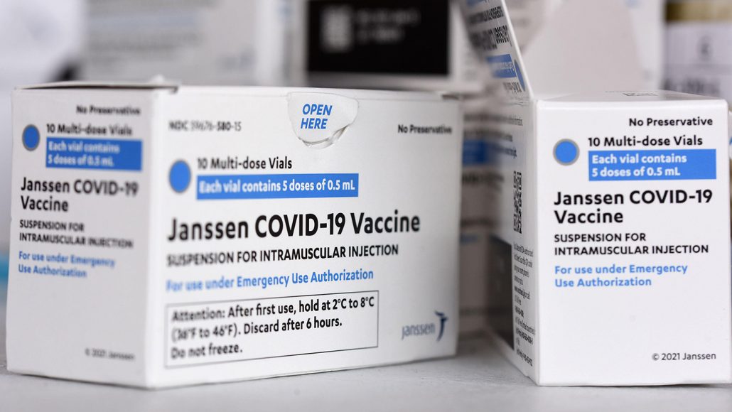 Los CDC han solicitado la destrucción de todas las dosis de la vacuna anti-covid de Johnson & Johnson aún sin administrar
