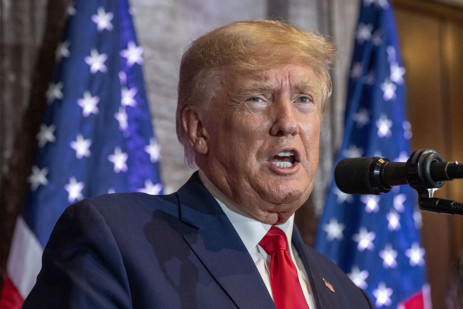 Trump inicia su campaña arremetiendo contra los inmigrantes “acabará con la ciudadanía automática para hijos de indocumentados” Trump inicia su campaña arremetiendo contra los inmigrantes “acabará con la ciudadanía automática para hijos de indocumentados”