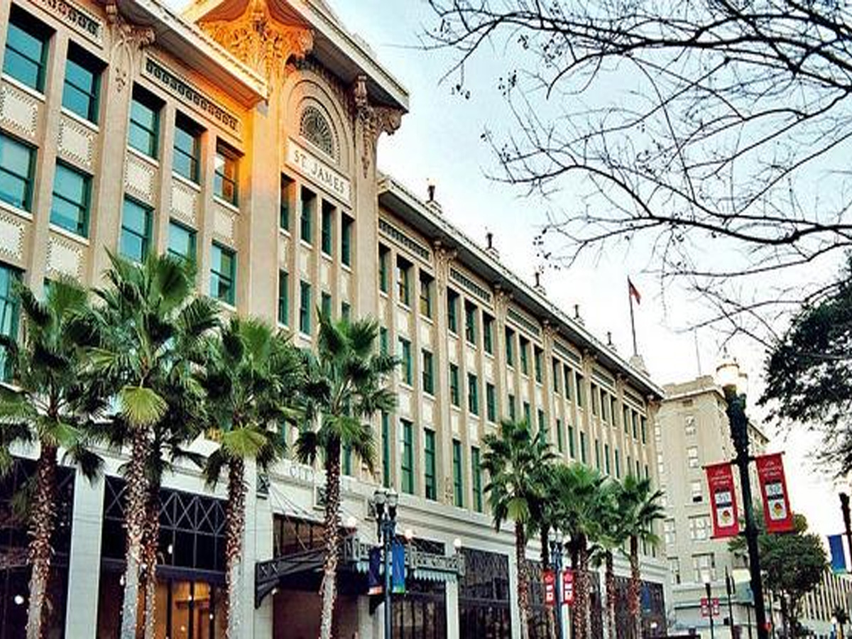 Los 19 miembros del Concejo Municipal de Jacksonville prestarán juramento formal este jueves Los 19 miembros del Concejo Municipal de Jacksonville prestarán juramento formal este jueves