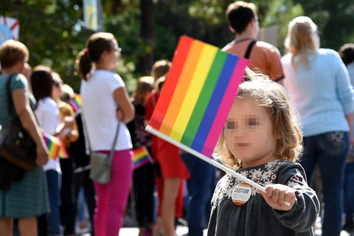 Juez federal bloquea la prohibición en Florida del uso de bloqueadores de la pubertad y terapia hormonal Juez federal bloquea la prohibición en Florida del uso de bloqueadores de la pubertad y terapia hormonal
