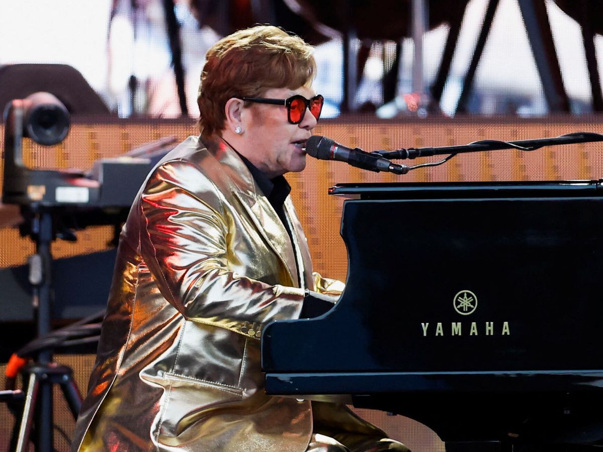 Elton John se despide de los escenarios tras 52 años de carrera Elton John se despide de los escenarios tras 52 años de carrera