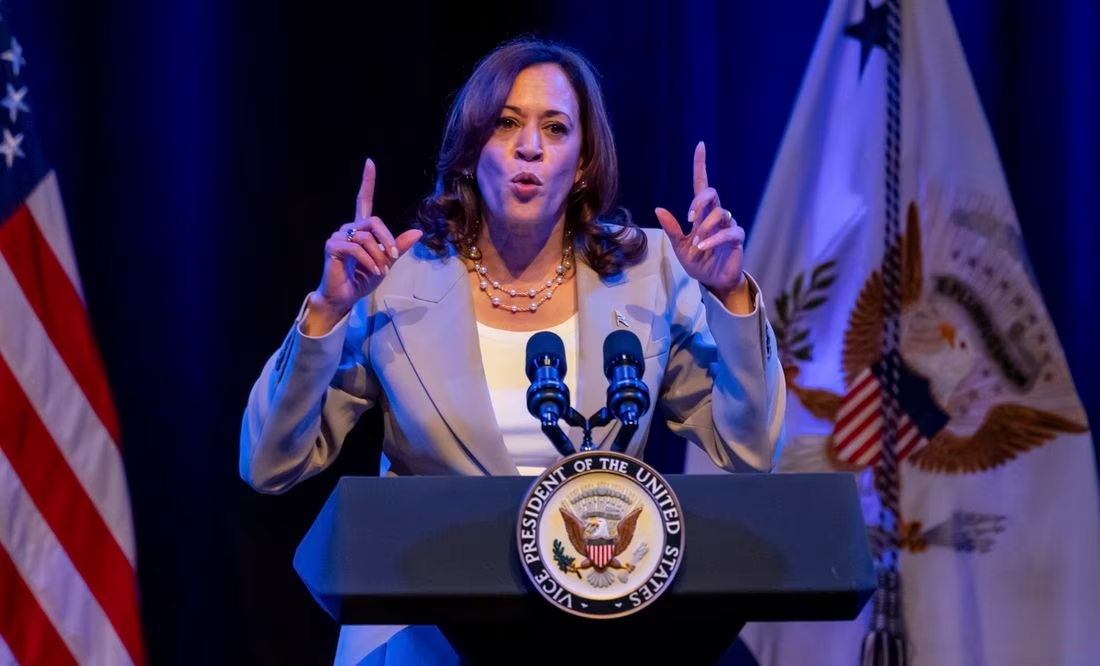 Kamala Harris en su visita a Jacksonville repudió los nuevos estándares de la historia negra aprobados por la Junta de Educación de Florida