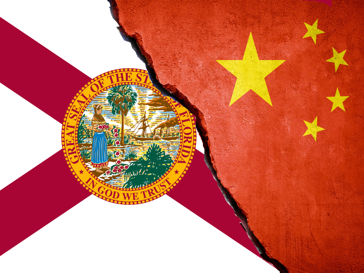 Juez federal se niega a detener a ley de Florida que restringe la propiedad de tierras a personas de China Juez federal se niega a detener a ley de Florida que restringe la propiedad de tierras a personas de China
