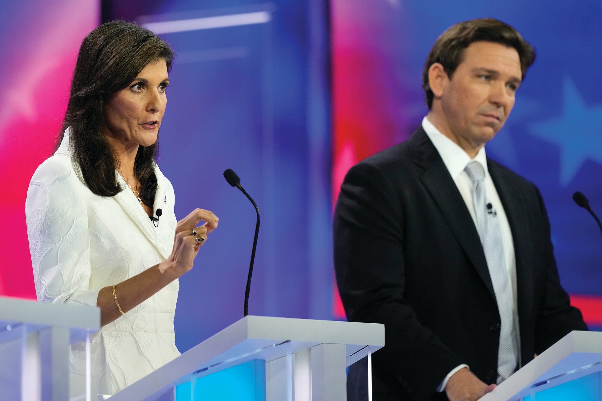 DeSantis y Haley se enfrentan cara a cara en el quinto debate republicano DeSantis y Haley se enfrentan cara a cara en el quinto debate republicano