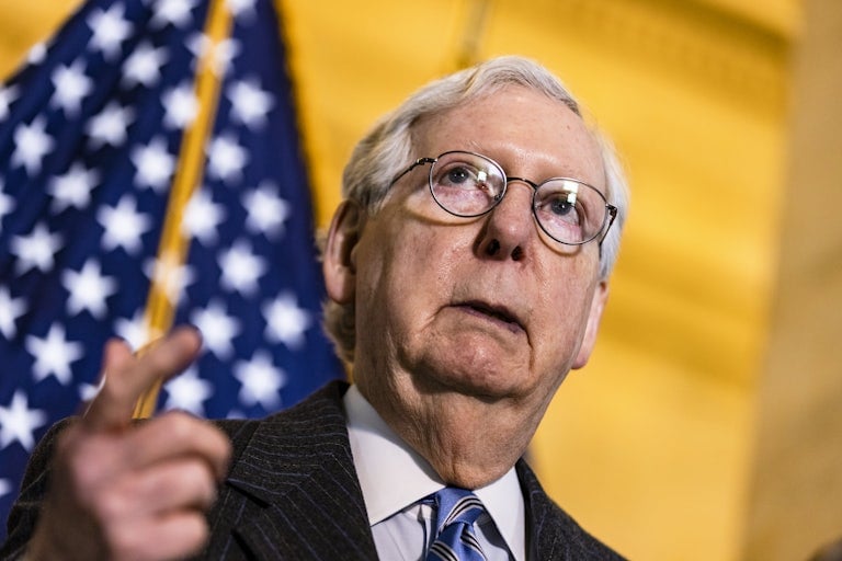 Mitch McConnell anunció que renunciará como líder republicano en el Senado Mitch McConnell anunció que renunciará como líder republicano en el Senado