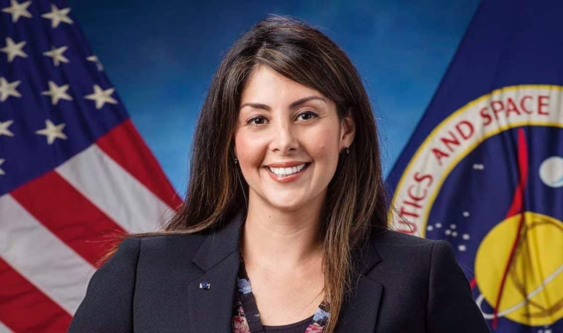 La colombiana Diana Trujillo se gradúa como directora de vuelo de La Nasa La colombiana Diana Trujillo se gradúa como directora de vuelo de La Nasa