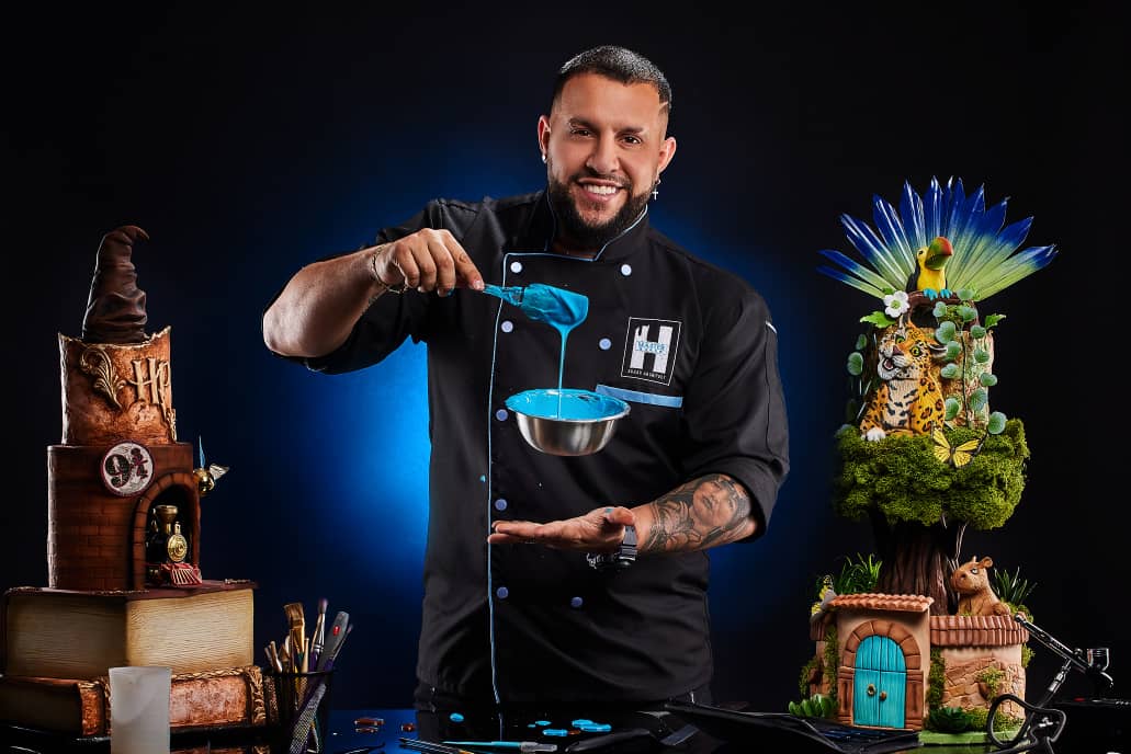 INSPIRADORA HISTORIA!! Henderson González un venezolano que triunfa como pastelero en Florida