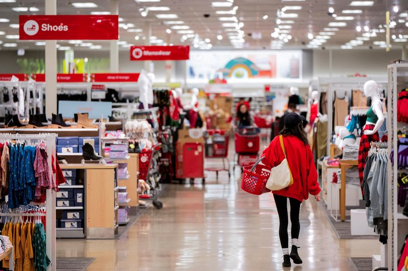 Target anuncia reducción de precios en 5,000 productos Target anuncia reducción de precios en 5,000 productos