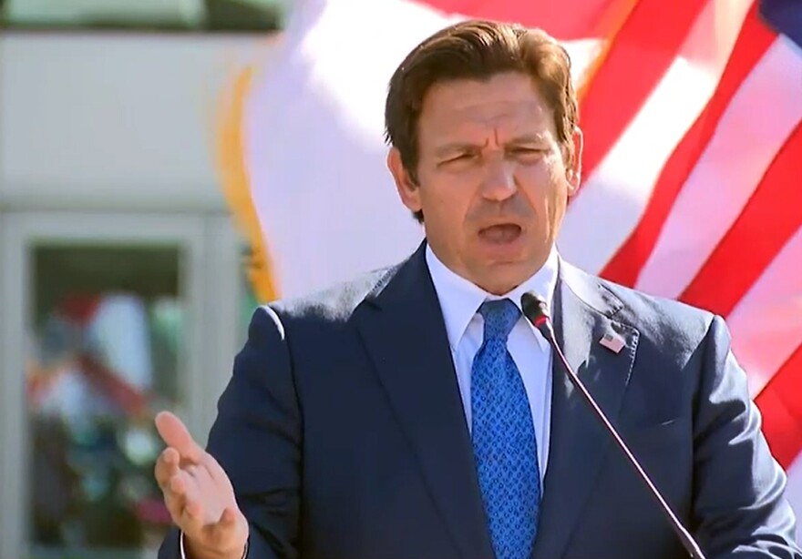 DeSantis pide una legislación para prohibir permanentemente los mandatos de vacunas de ARNm DeSantis pide una legislación para prohibir permanentemente los mandatos de vacunas de ARNm