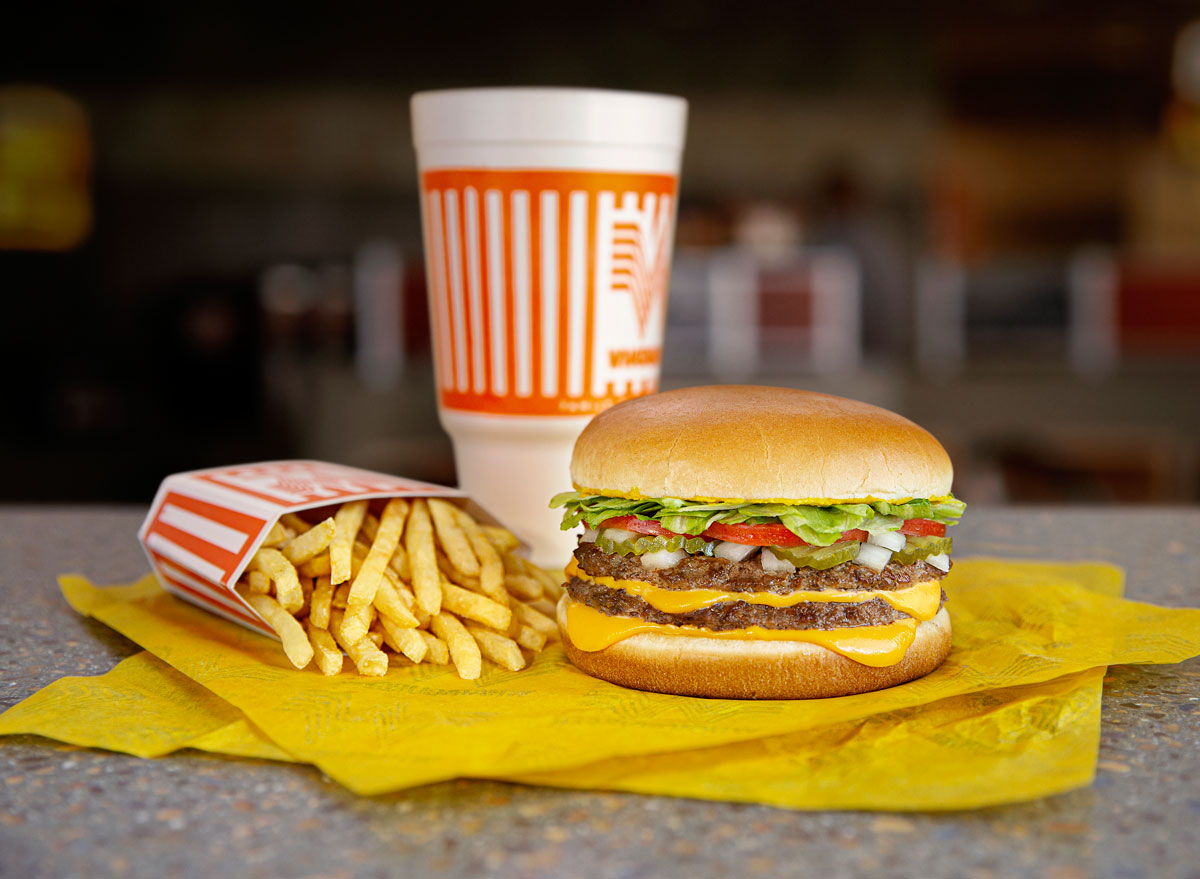 El Día Nacional de Whataburger regresa con hamburguesas a 75 centavos este 8 de agosto El Día Nacional de Whataburger regresa con hamburguesas a 75 centavos este 8 de agosto