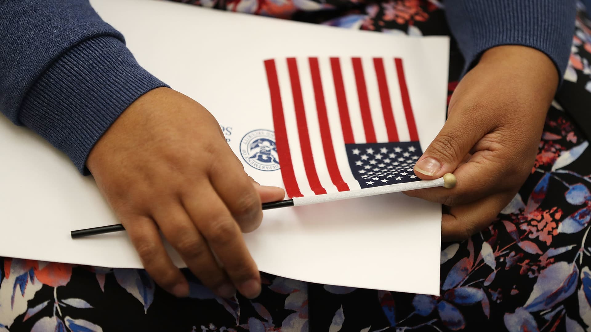 Uscis hará pruebas de “antiamericanismo” y verificación antisemita a varias solicitudes migratorias Uscis hará pruebas de “antiamericanismo” y verificación antisemita a varias solicitudes migratorias