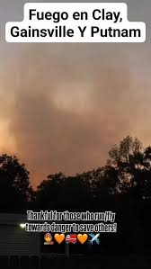 INCENDIOS FORESTALES OBLIGAN EVACUACIONES URGENTES EN BOSTWICK, CONDADO DE PUTNAM INCENDIOS FORESTALES OBLIGAN EVACUACIONES URGENTES EN BOSTWICK, CONDADO DE PUTNAM