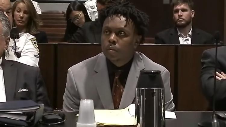 El detective de pandillas detalla supuestas publicaciones de ‘celebración’ del acusado en el día 5 del juicio por el asesinato de Foolio