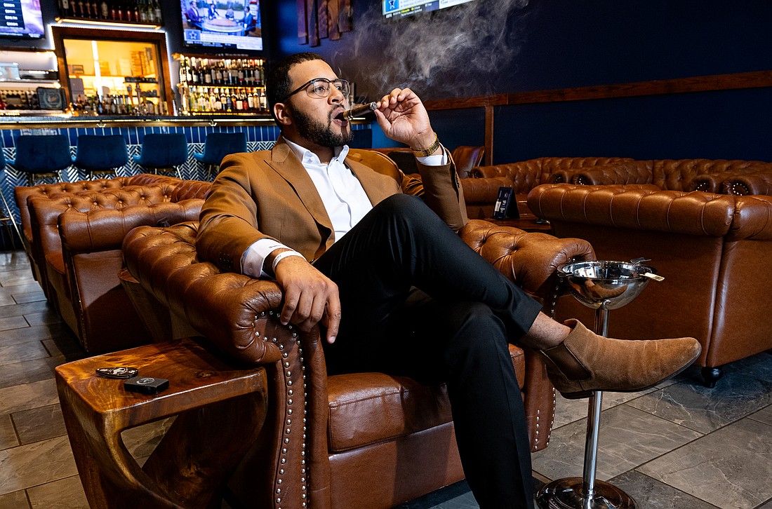 DE CHEESESTEAKS A CIGARROS PREMIUM: “DAPPER D’S” BUSCA TRANSFORMAR LA VIDA NOCTURNA DEL DOWNTOWN DE JACKSONVILLE