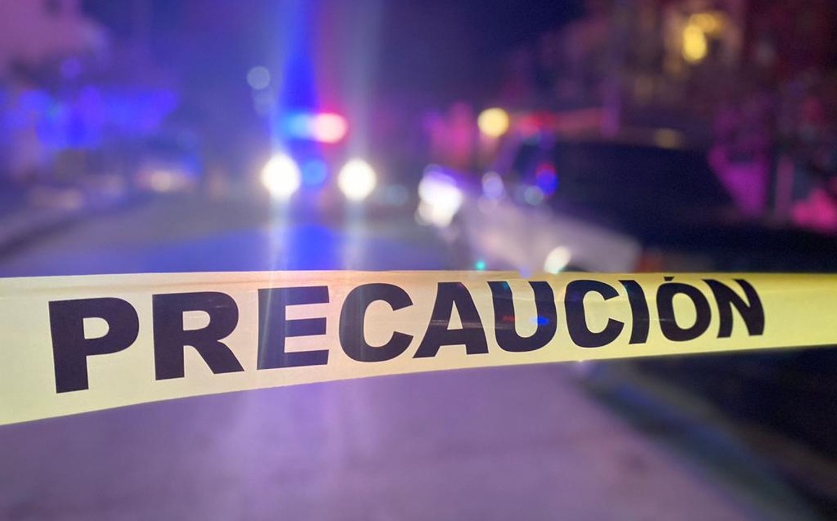 CONDUCTOR PIERDE LA VIDA TRAS CHOCAR CONTRA UNA PALMERA Y VEHÍCULO SE INCENDIA