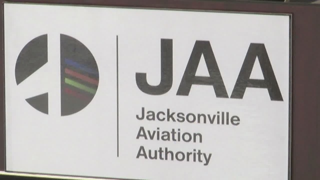 ESTALLA GUERRA POLÍTICA EN LA AUTORIDAD DE AVIACIÓN DE JACKSONVILLE