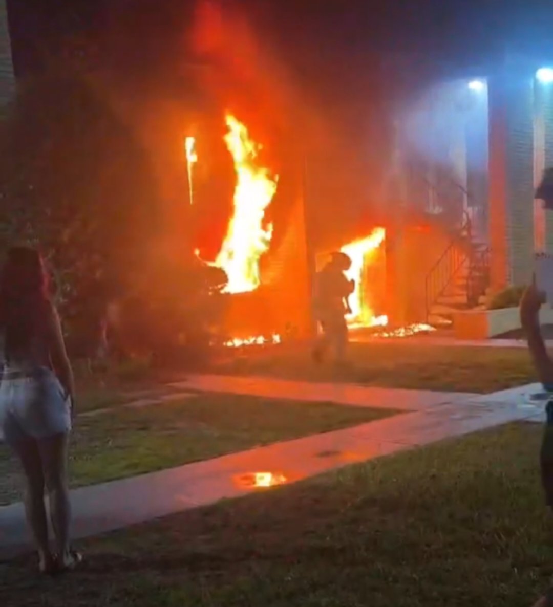 TRAGEDIA GOLPEA A FAMILIAS HISPANAS EN JACKSONVILLE: HOY NUESTRA COMUNIDAD NECESITA UNIRSE
