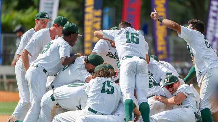 LOS DOLPHINS DE JACKSONVILLE ARRANCAN SU CAMINO EN EL TORNEO NCAA ASUN